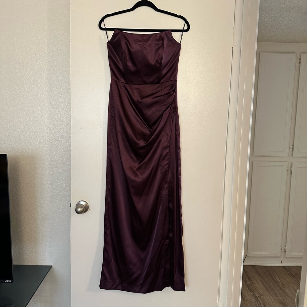 NWT Tia Dorraine Satin Ruched Floor Length Formal Gown Slit Eggplant Strapless